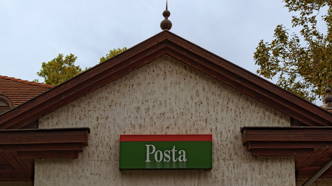 Szomorú bejelentést tett a Magyar Posta vezérigazgatója: nincs forrás a bérek emelésére