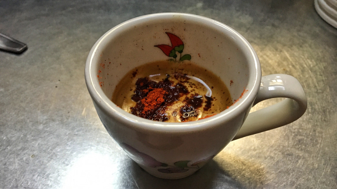 Ilyet még tuti nem kóstoltál: a kalocsai fűszerpaprikás kávé lehet az új őrület?