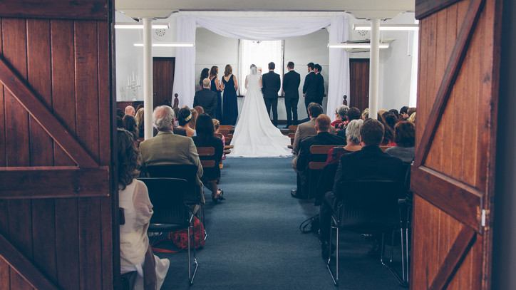 A legtöbb magyar fontosnak tartja az egyházi esküvőt: most kiderül, miért
