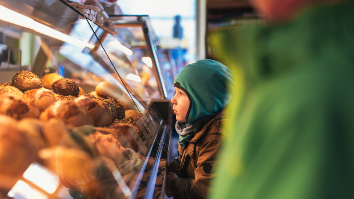Drasztikusan emelkedni fog a péktermékek ára is: tehetetlenek  a vidéki pékségek
