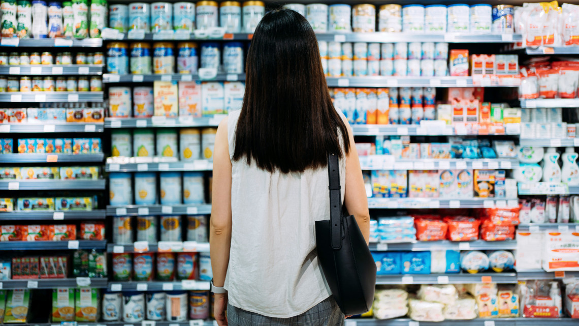 Élelmiszerár-stop: több üzletlánc mennyiségi korlátozást vezet be a hatósági áras élelmiszerekre