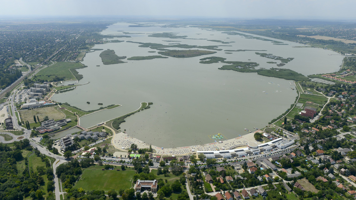 Ökológiai katasztrófa vagy természetes folyamat: akkor most kiszáradhat a Velencei-tó?