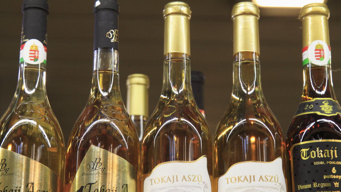 Sokat elmond a magyar borról, mennyiért viszik nagy tételben külföldre