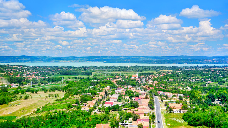 25 millióért is vehetsz lakást a Balaton környékén: hogy hogyan, most kiderül
