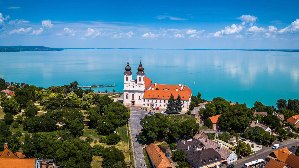 Megdöbbentő fordulat a magyar ingatlanpiacon: most már ez az ország legdrágább vármegyéje